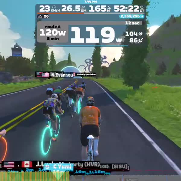 Zwift - Arise on Figure 8 in Watopia
