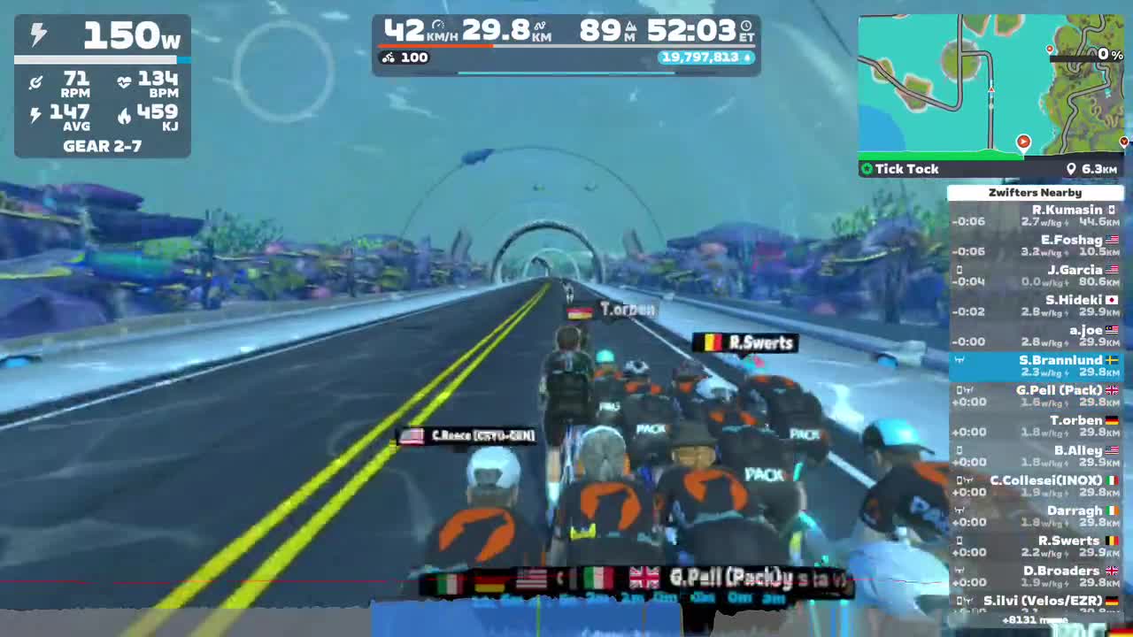 Zwift - Group Ride:  PACK🐺 SUB2 Festive 500 🎅 (D) on Tick Tock in Watopia