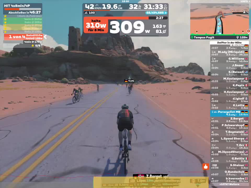 Zwift - HIT 4x8min/4P on Tempus Fugit in Watopia