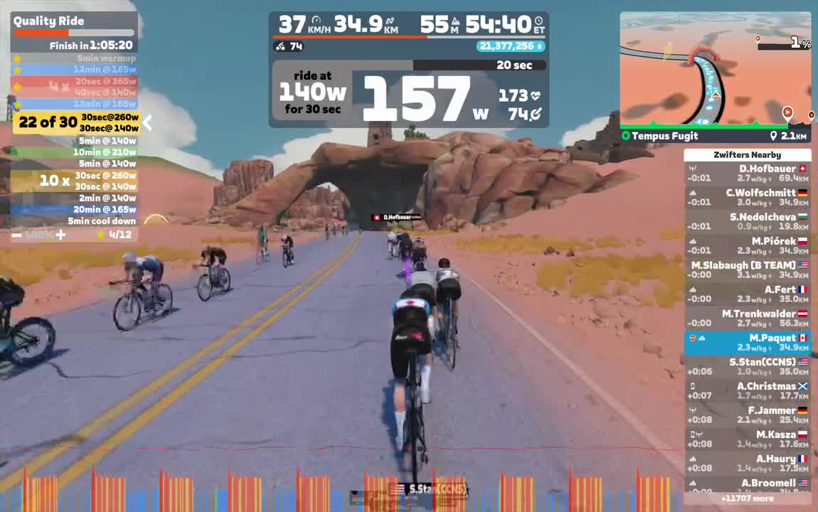 Zwift - Quality Ride on Tempus Fugit in Watopia