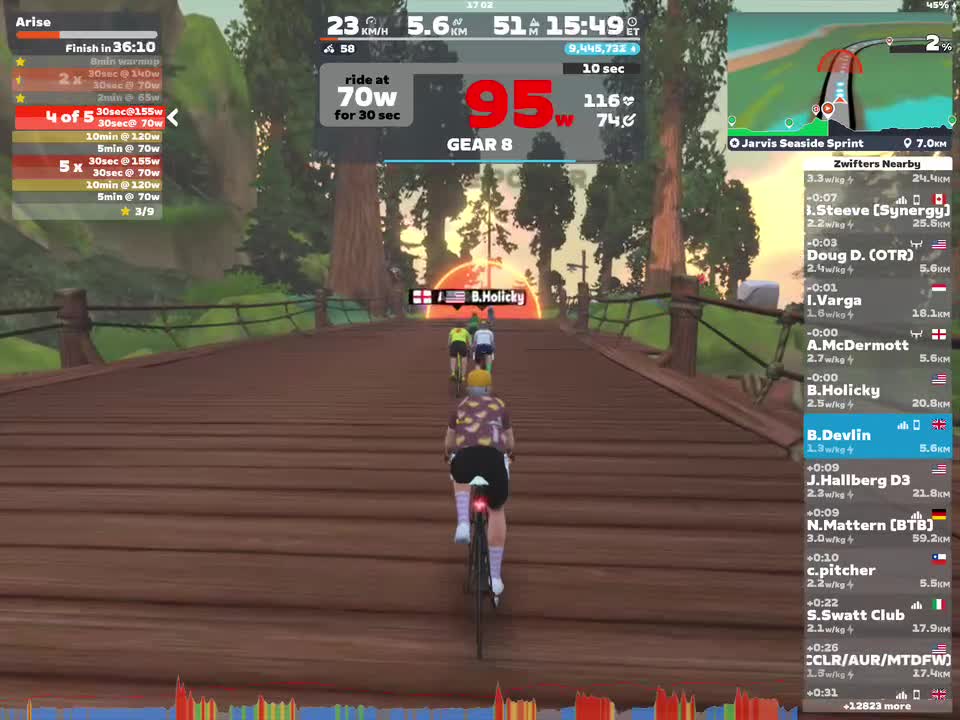 Zwift - Arise on Jarvis Seaside Sprint in Watopia