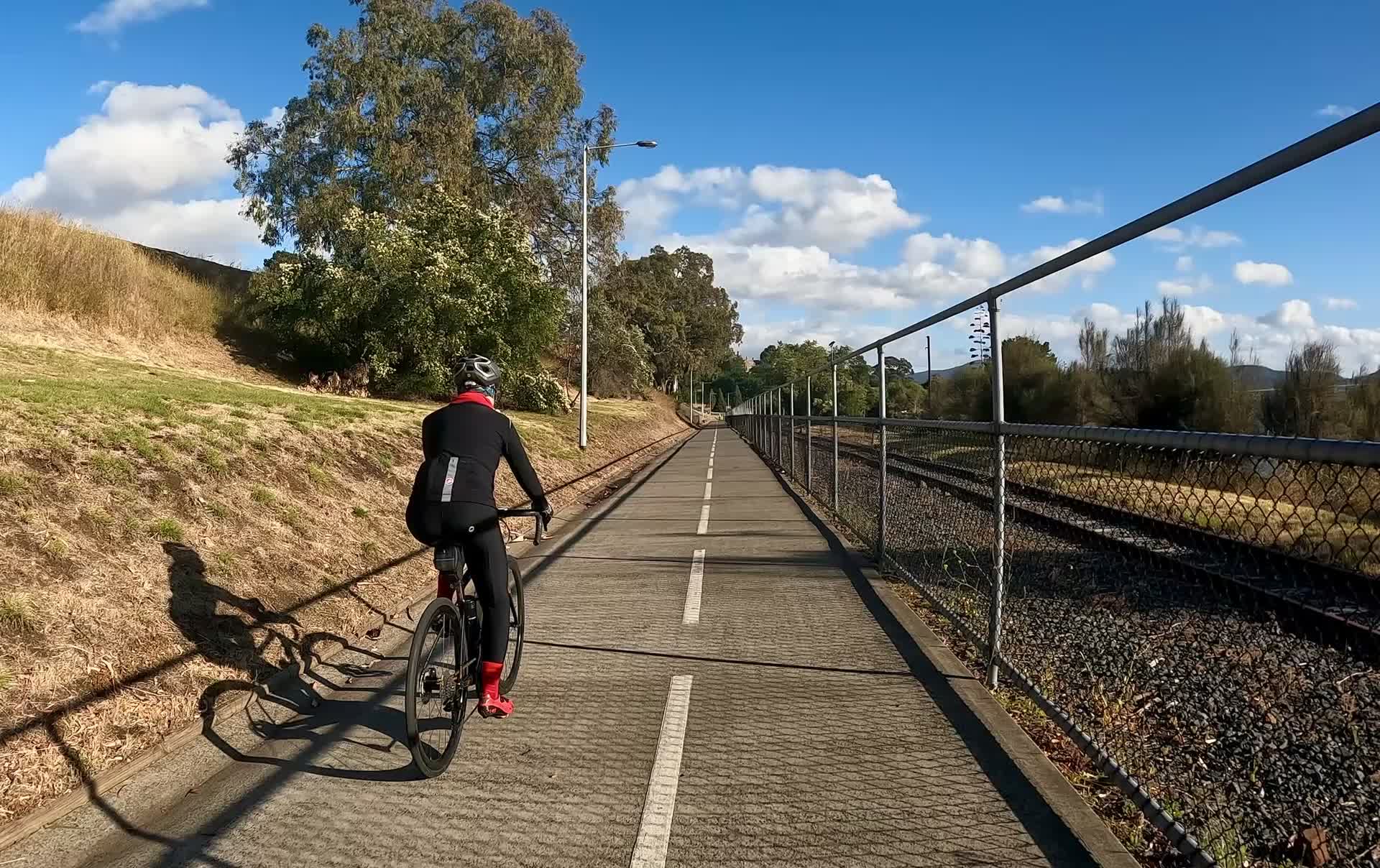 Full sun raised player comfort levels despite the low temps