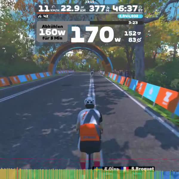 Zwift - SST (Short) on Knickerbocker in New York