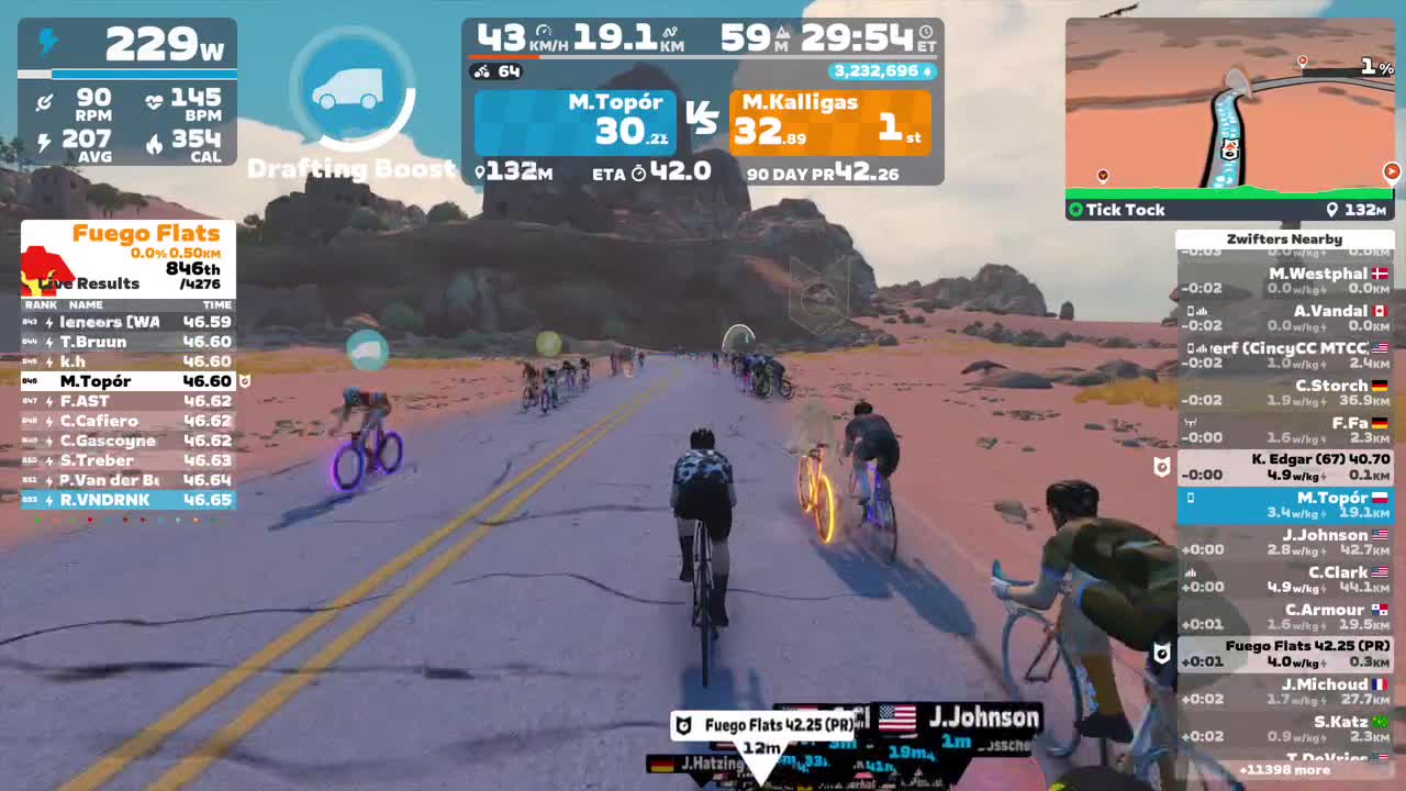 Zwift - Tick Tock in Watopia