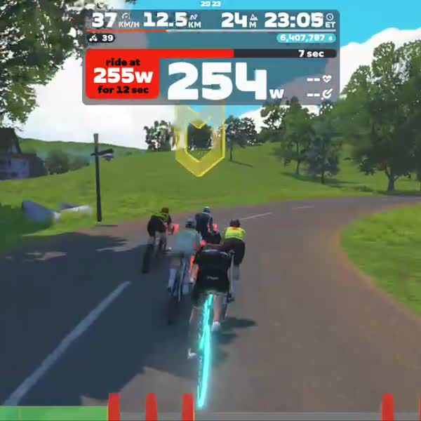Zwift - Group Ride: CSNL training 4 on Petit Boucle in France