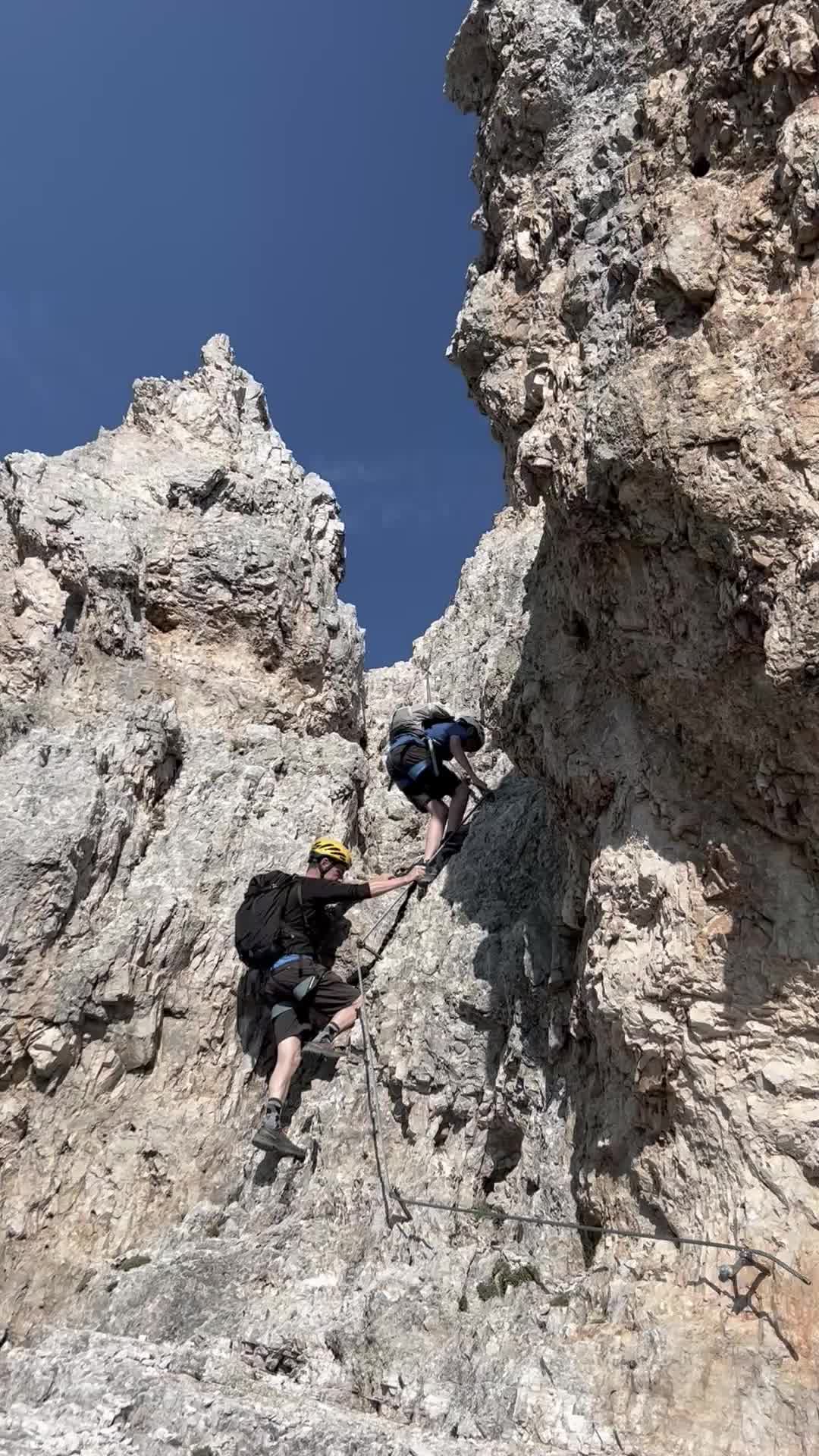 Samuele è Giuseppe nella parte iniziale di Punta Anna