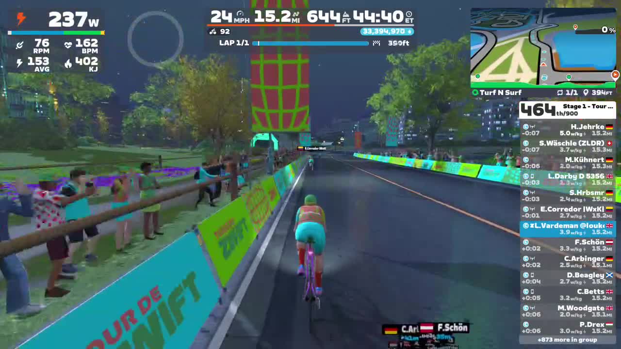 Zwift - Group Ride: Short - Stage 1 - Tour de Zwift on Turf N Surf in Makuri Islands