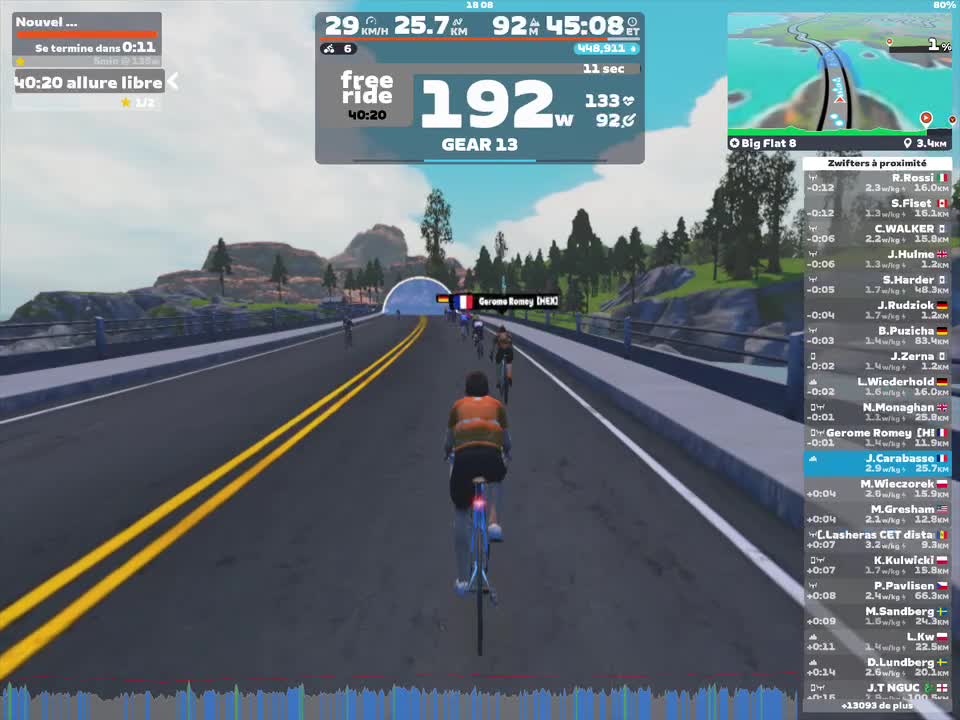 Zwift - Nouvel entraînement on Big Flat 8 in Watopia