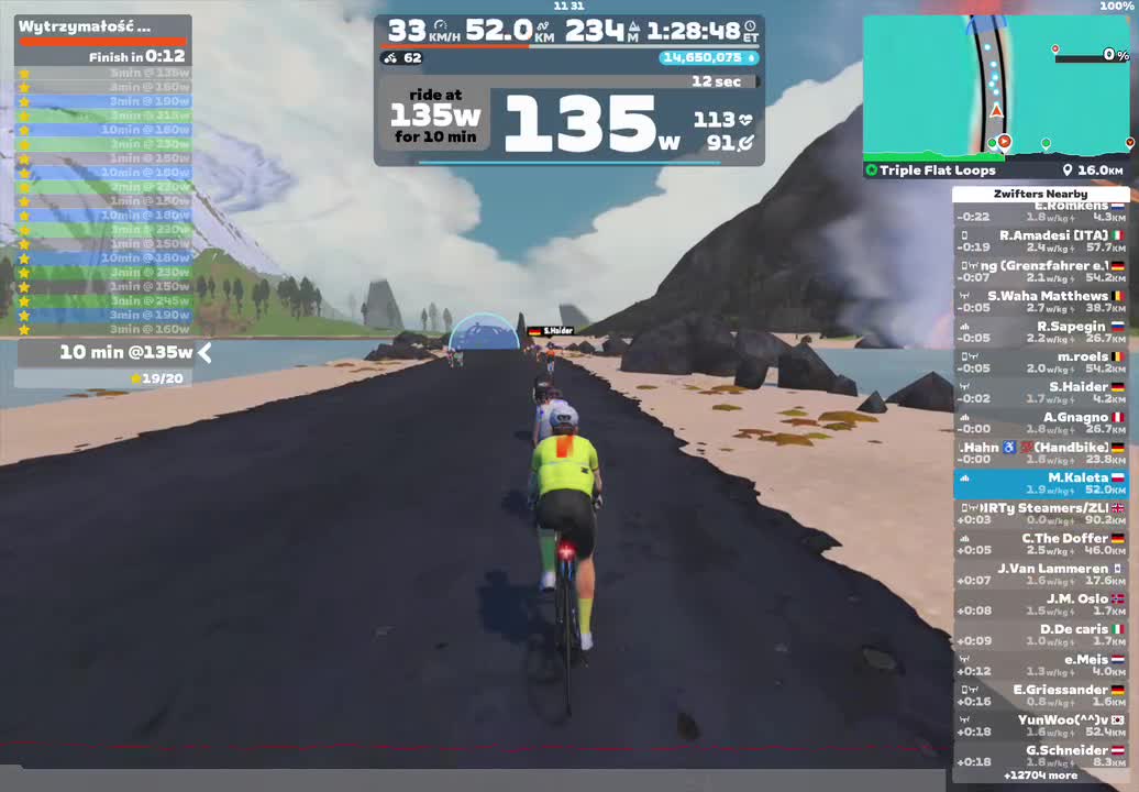 Zwift - Wytrzymałość tlenowa + wysoki rytm S3 on Triple Flat Loops in Watopia